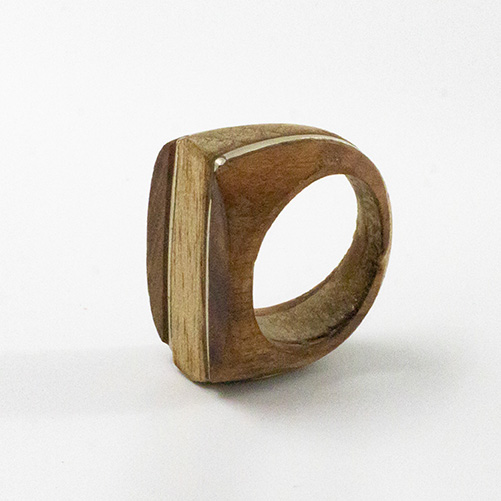 Anillo de laurel, coihue y plata 950